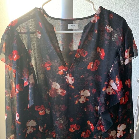 Aritzia Wilfred blouse XS - Picture 2 of 9